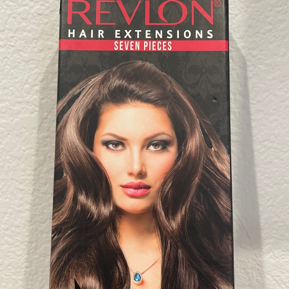 human hair extensions 7 pieces. Never worn.Opened package / could not return.
